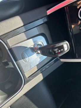 Used 2020 Land Rover Discovery Sport S image 19