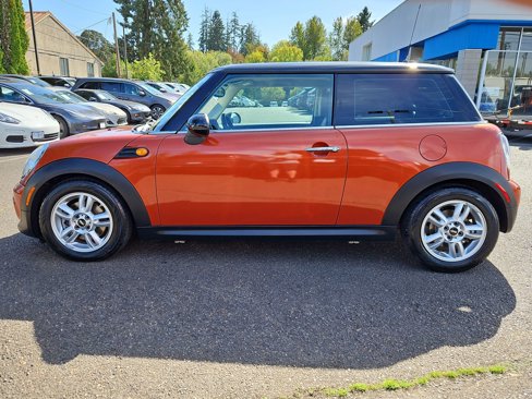 Used 2012 MINI Cooper Hardtop image 2