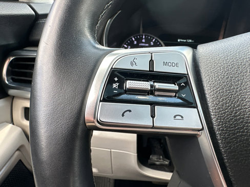 Used 2020 Kia Telluride SX w/ SX Prestige Package image 21