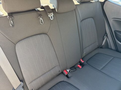 Certified 2022 Hyundai Venue SE image 22