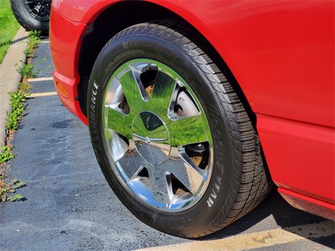 Used 2002 Ford Thunderbird image 21