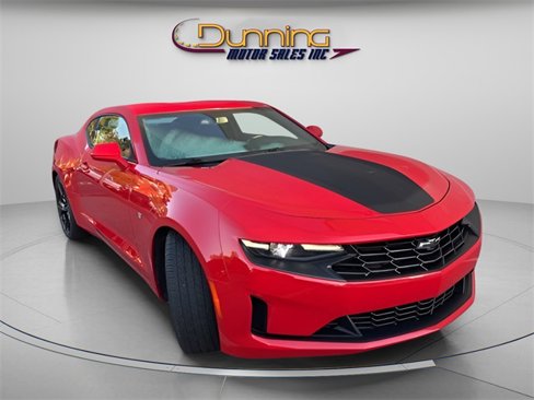 Used 2020 Chevrolet Camaro LT w/ Technology Package image 5