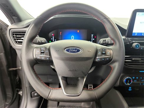 Used 2023 Ford Escape ST-Line image 18