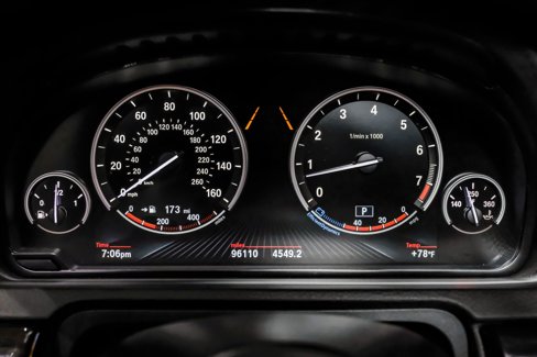 Used 2017 BMW 535i Gran Turismo xDrive image 24