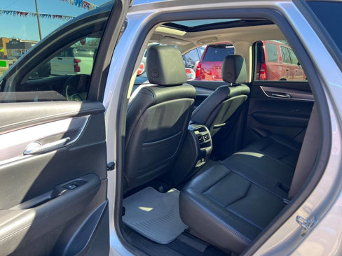 Used 2017 Cadillac XT5 Luxury image 15