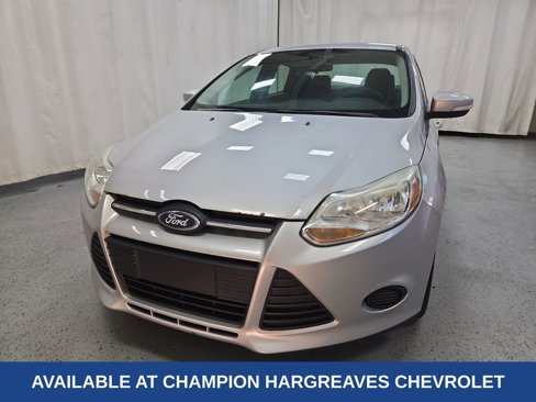 Used 2014 Ford Focus SE w/ SE Winter Package image 40