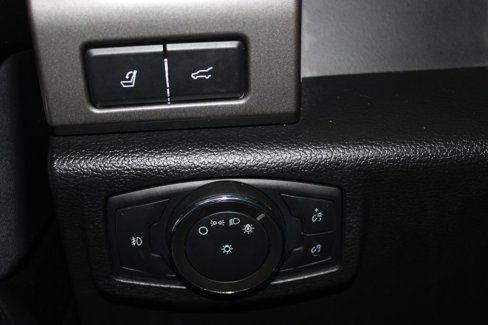 Used 2021 Ford Expedition Max XLT image 50