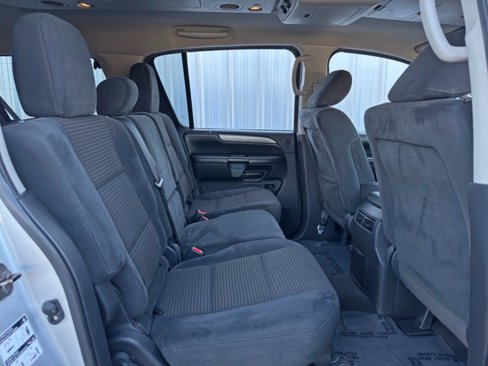 Used 2014 Nissan Armada SV w/ SV Driver Package image 34