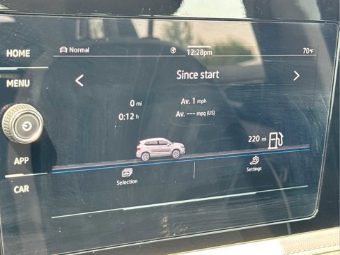 New 2025 Volkswagen Taos S image 39