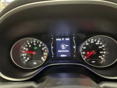 Used 2018 Jeep Compass Latitude w/ Cold Weather Group image 16