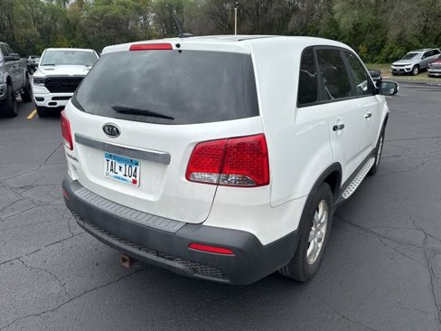 Used 2012 Kia Sorento LX image 10