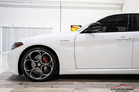 Used 2022 Alfa Romeo Giulia Veloce image 19
