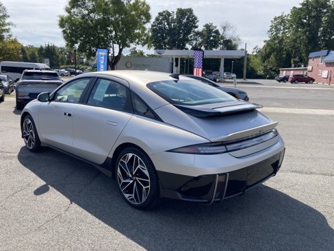 Used 2024 Hyundai Ioniq 6 SEL image 5