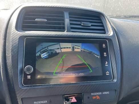 Used 2018 Mitsubishi Outlander Sport SE image 34