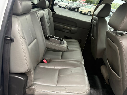 Used 2009 Chevrolet Silverado 2500 W/T image 11