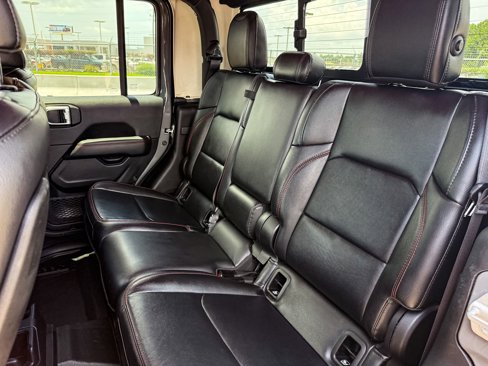 Used 2021 Jeep Gladiator Rubicon w/ Trailer Tow Package image 18