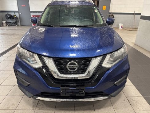 Certified 2020 Nissan Rogue SV image 2