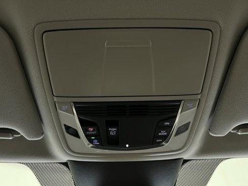Used 2025 Acura TLX w/ Technology Package image 16