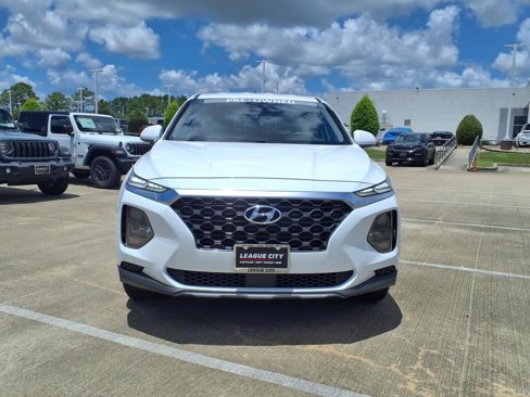 Used 2019 Hyundai Santa Fe SE image 3