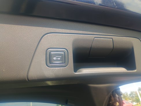 Used 2021 Buick Envision Preferred image 10