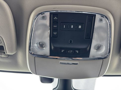 Used 2018 Dodge Durango Citadel w/ Technology Group image 27
