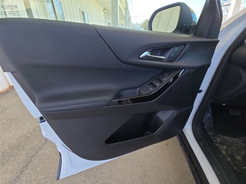New 2025 Chevrolet Equinox LT w/ Safety and Technology Package image 21