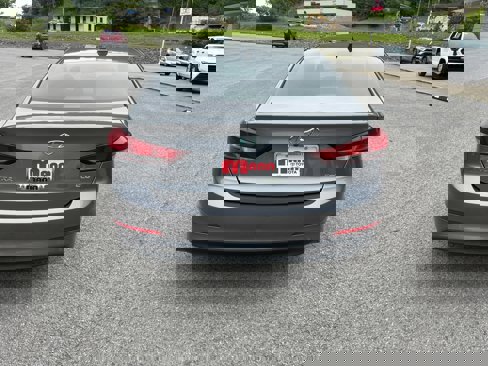 Used 2018 Hyundai Elantra ECO w/ Cargo Package image 8
