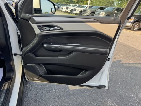 Used 2016 Cadillac SRX FWD image 10