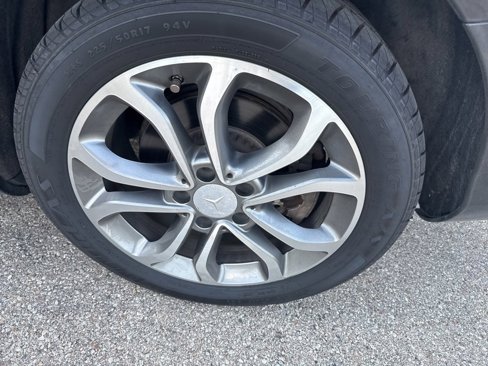 Used 2016 Mercedes-Benz C 300 4MATIC Sedan image 13
