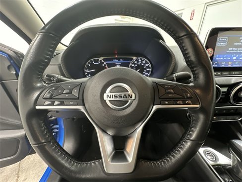 Used 2023 Nissan Sentra SV image 18