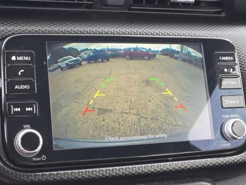 Used 2021 Nissan Kicks SV image 19