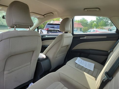 Used 2017 Ford Fusion S image 14