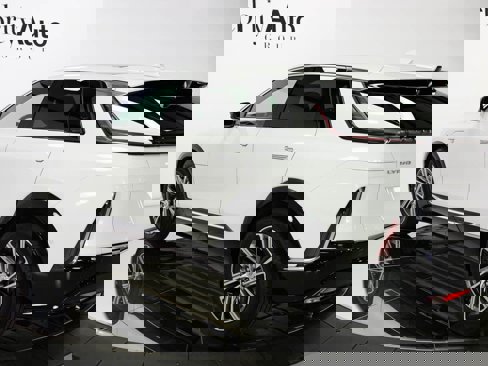 Used 2025 Cadillac Lyriq Luxury image 23