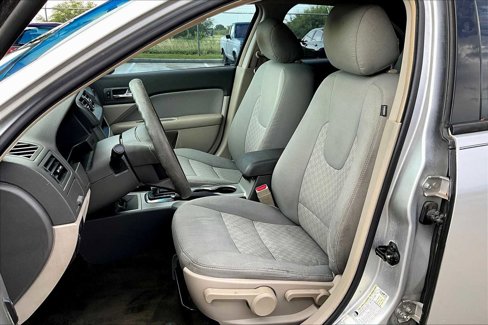 Used 2012 Ford Fusion S image 7