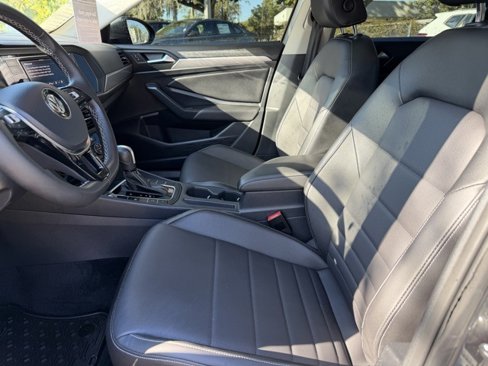 Certified 2021 Volkswagen Jetta SE image 19