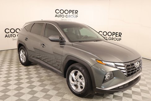 Used 2022 Hyundai Tucson SE image 1