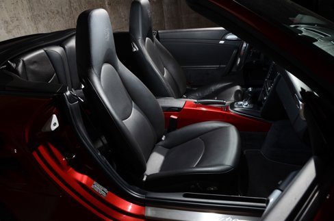 Used 2010 Porsche 911 Turbo image 31