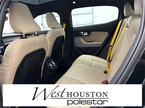 Used 2022 Polestar Polestar 2 w/ Performance Package image 26