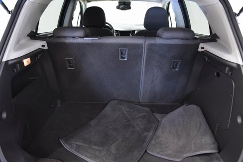 Used 2020 Chevrolet Trax LS w/ Tint and Cruise Package image 11