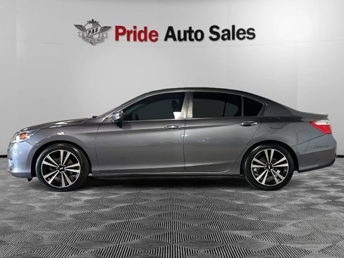 Used 2013 Honda Accord Sport image 4