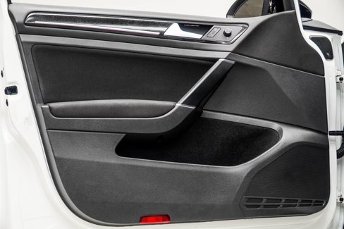 Used 2017 Volkswagen GTI Sport image 28