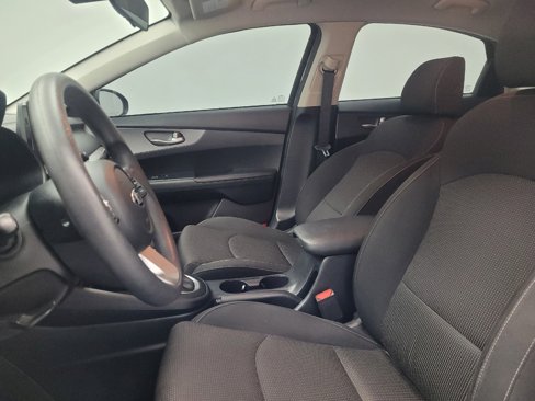 Used 2019 Kia Forte LXS image 17