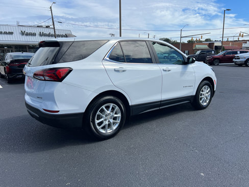 Used 2023 Chevrolet Equinox LT w/ Driver Convenience Package image 3