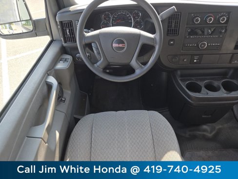 Used 2017 GMC Savana 2500 image 23