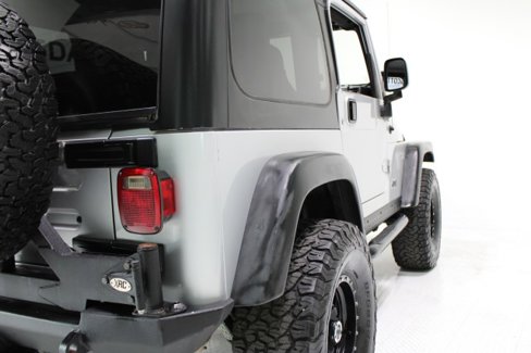 Used 2005 Jeep Wrangler Rubicon w/ Security Group image 38