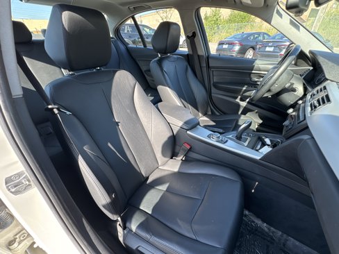 Used 2013 BMW 328i xDrive Sedan image 10