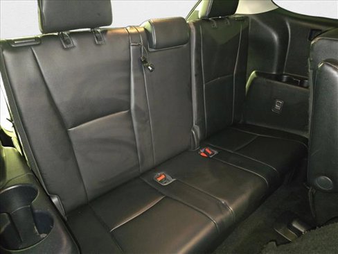 Used 2022 Toyota Highlander XLE image 12