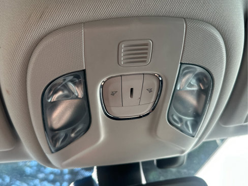 Used 2021 Jeep Compass Trailhawk image 39