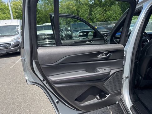 Used 2023 Jeep Grand Cherokee L Altitude image 35