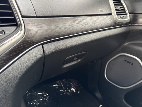 Used 2018 Jeep Grand Cherokee Summit image 35